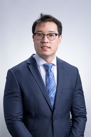 Dr. Chris Kwan